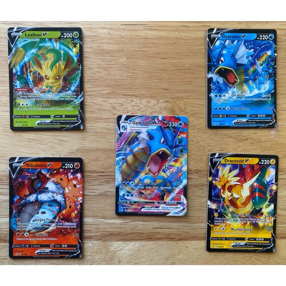 17 Pokémon Cards - Picture 6 of 8